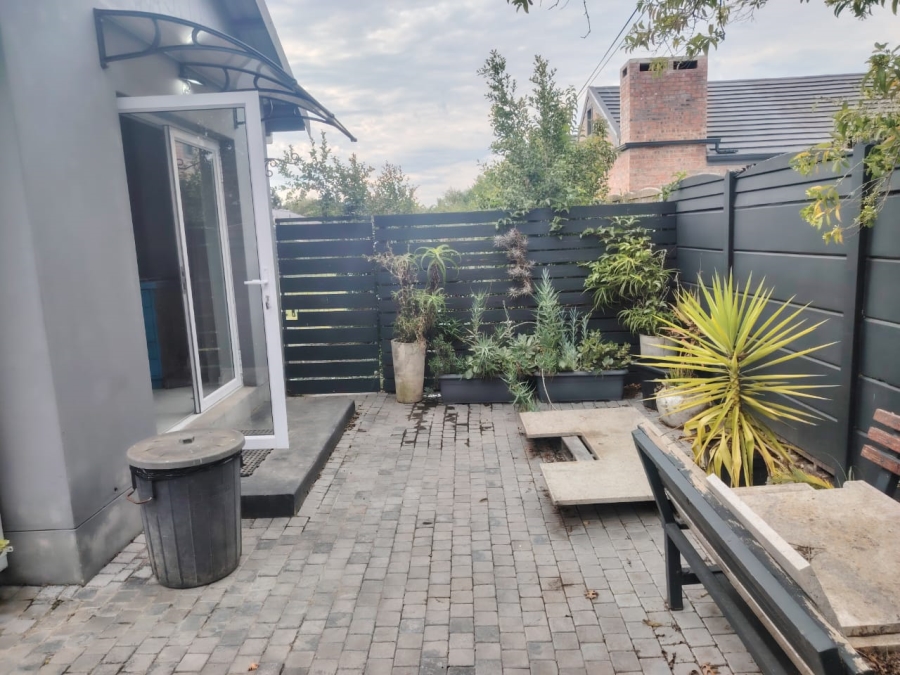 To Let 1 Bedroom Property for Rent in Heather Park Western Cape